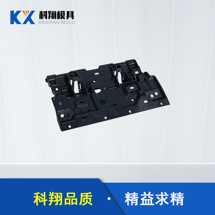 塑膠注塑模具制造廣泛應(yīng)用于汽車(chē)領(lǐng)域